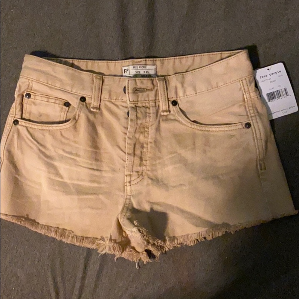 Free People Khaki shorts size 25w